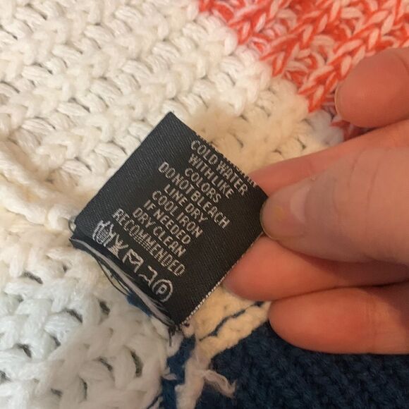 Vertigo Cardigan - Picture 5 of 5